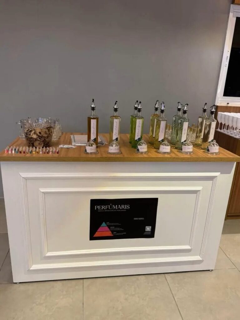 Oficina Sensorial: Perfumaria com Drinks, Cervejas ou Vinhos